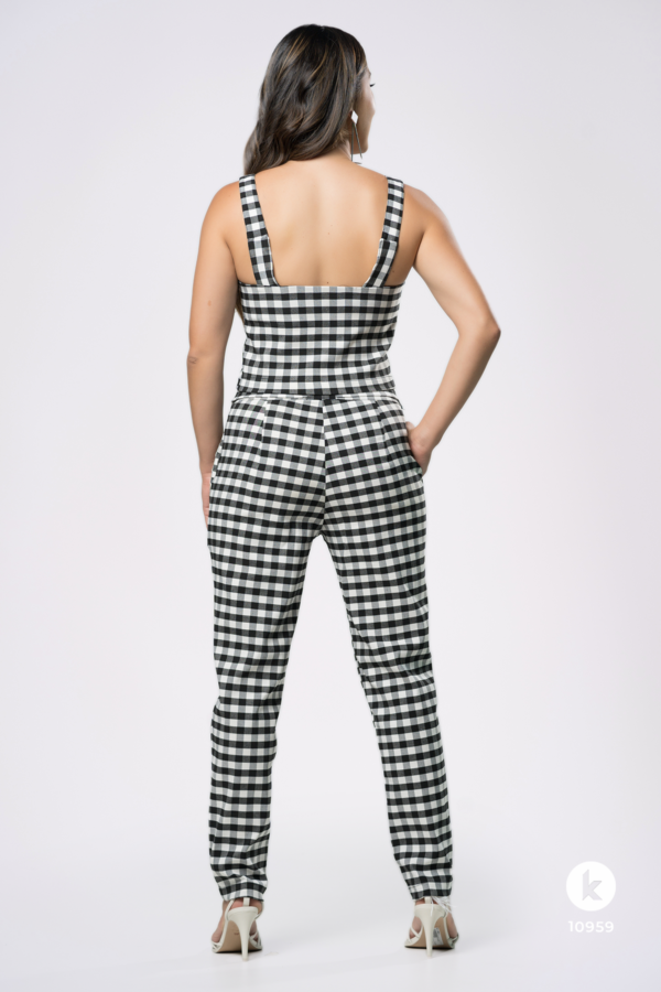 CONJUNTO KIMIKA, CONJUNTO PRETO E BRANCO KIMIKA, CONJUNTO XADREZ KIMIKA, NOVELLI, ROUPAS FEMININAS, CONJUNTOS FEMININOS, LOOCKS FINAL DE ANO, ROUPAS ELEGANTES